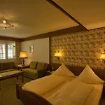 Restaurant Adler Stube 4* Münstertal