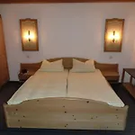Restaurant Adler Stube 4* Münstertal