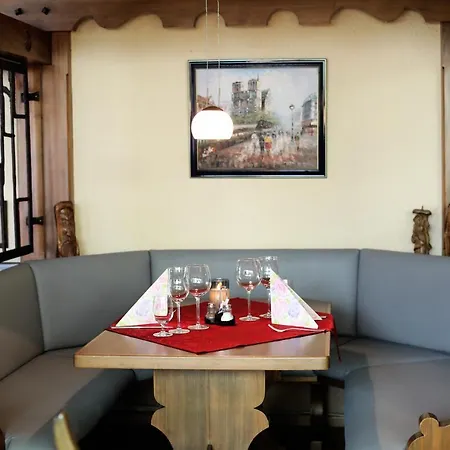 Hotel Adler Stube