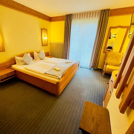 Adler Stube 4* Muenstertal