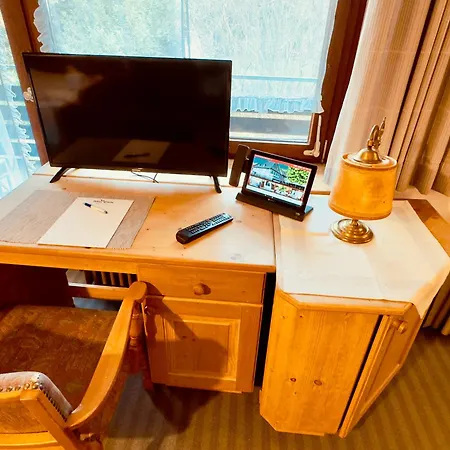 Hotel Adler Stube