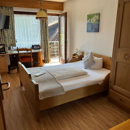 Hotel Adler Stube 4*