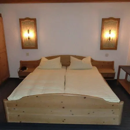 Adler Stube 4* Muenstertal